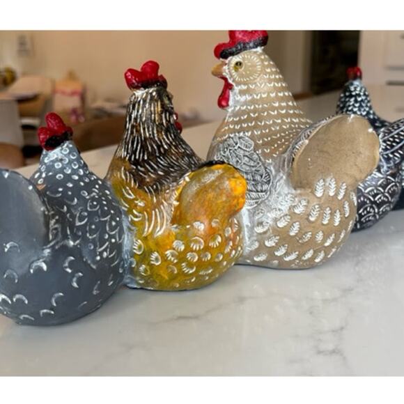 NWT ~ Set/5 Modern Farmhouse Barnyard Chicken Rooster Family Sculpture - Picture 3 of 4